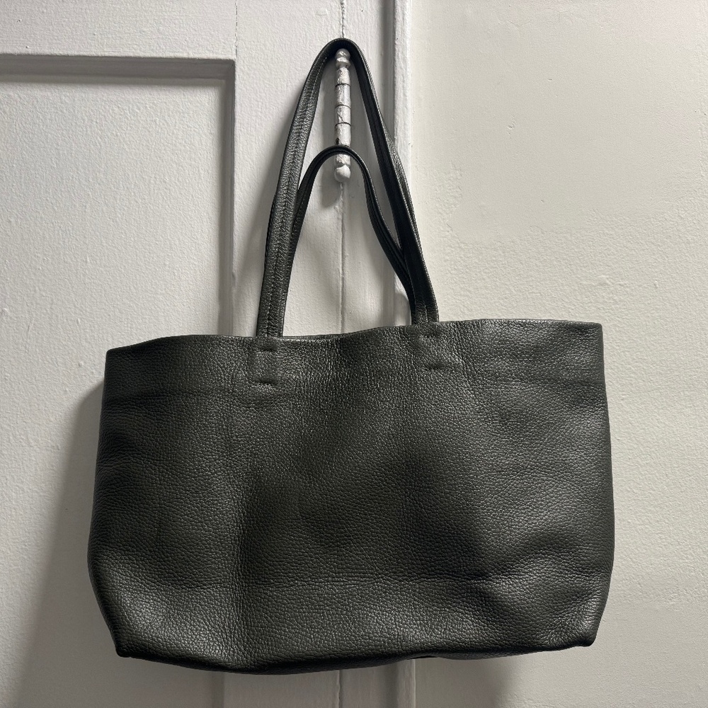 Cuyana Pebbled Leather Tote